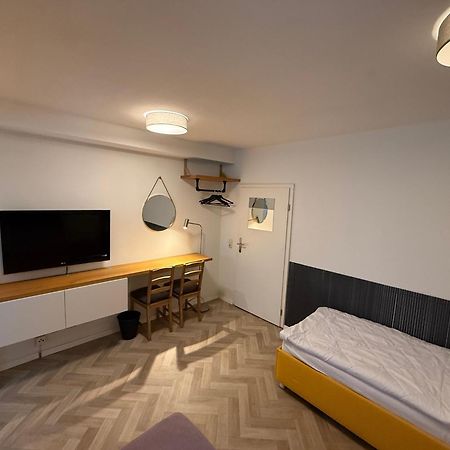 Zentrumsnahes Monteurszimmer Erfurt Exterior foto
